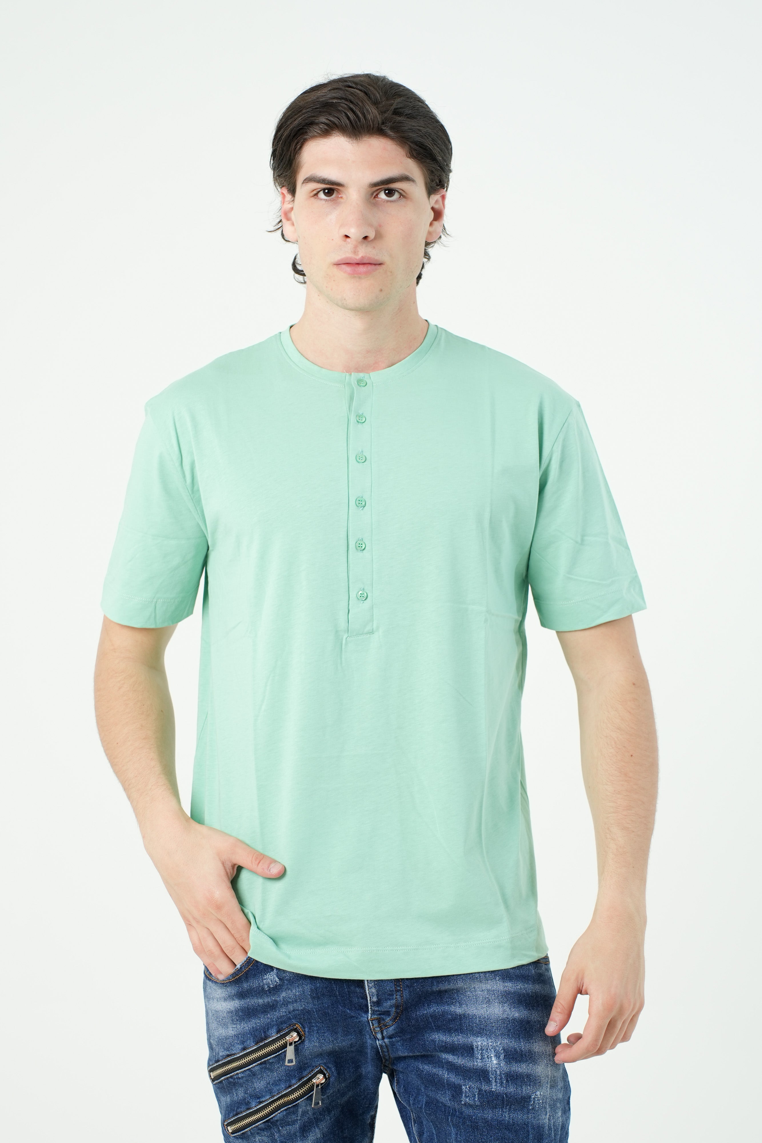 T-Shirt in Cotone Modello Serafino