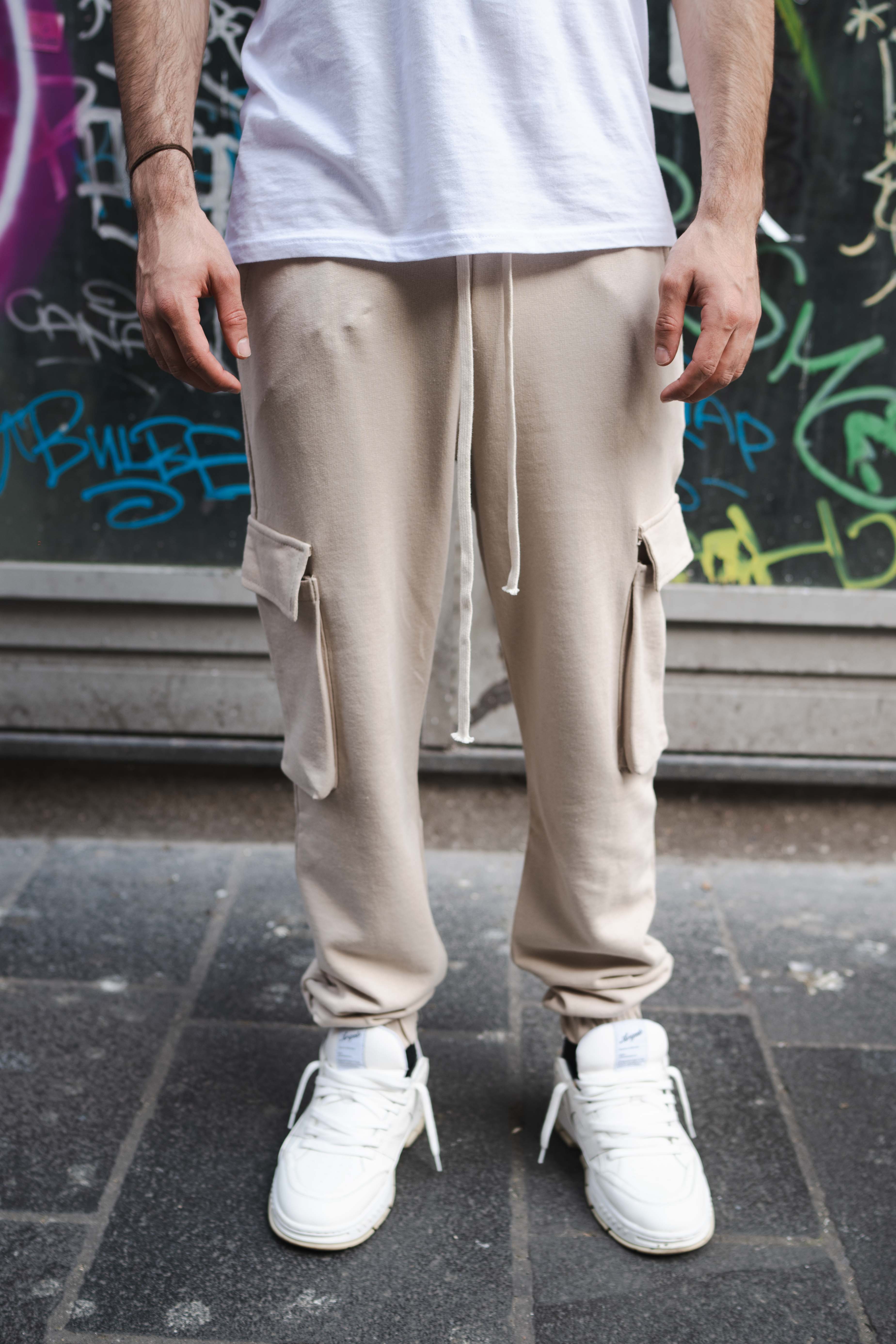 Pantalone Tuta con tasconi ed elastico